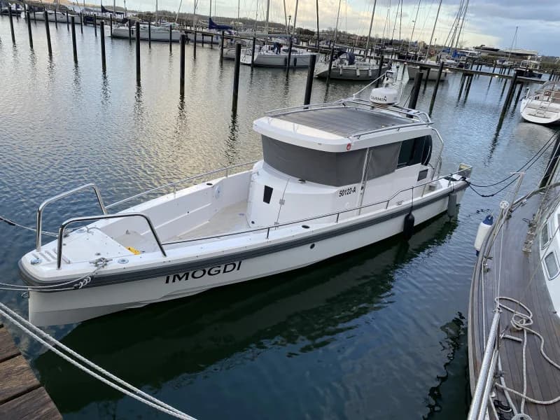 Axopar 28 AC
