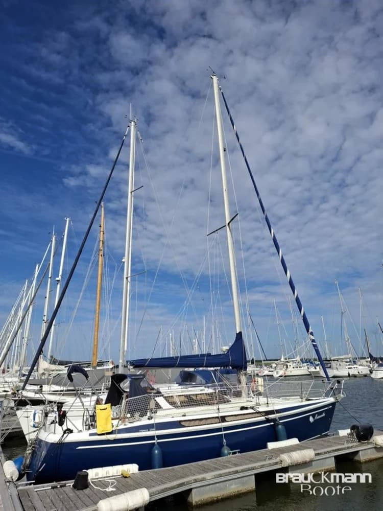 Jeanneau Espace 1000 Decksalon