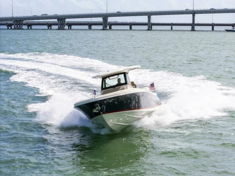 2018 Chris-Craft Catalina 34 | 10m