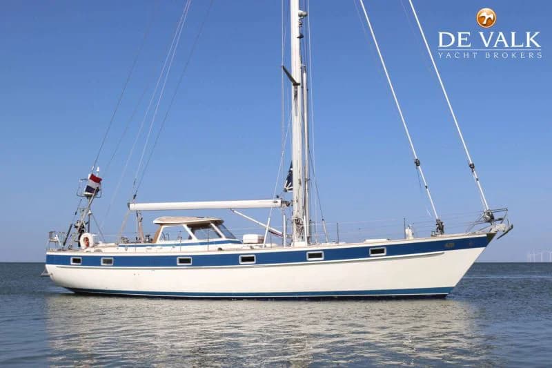 Hallberg Rassy 49