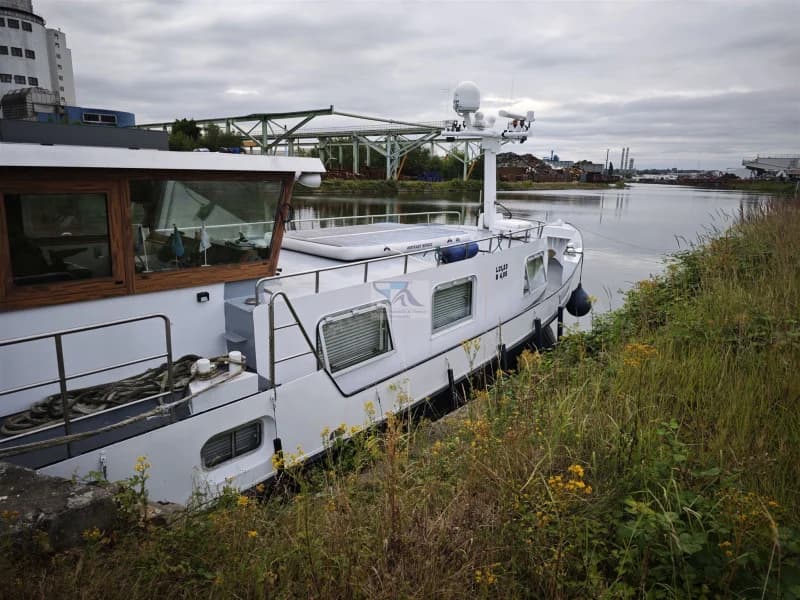 Hausboot/Motoryacht 21m