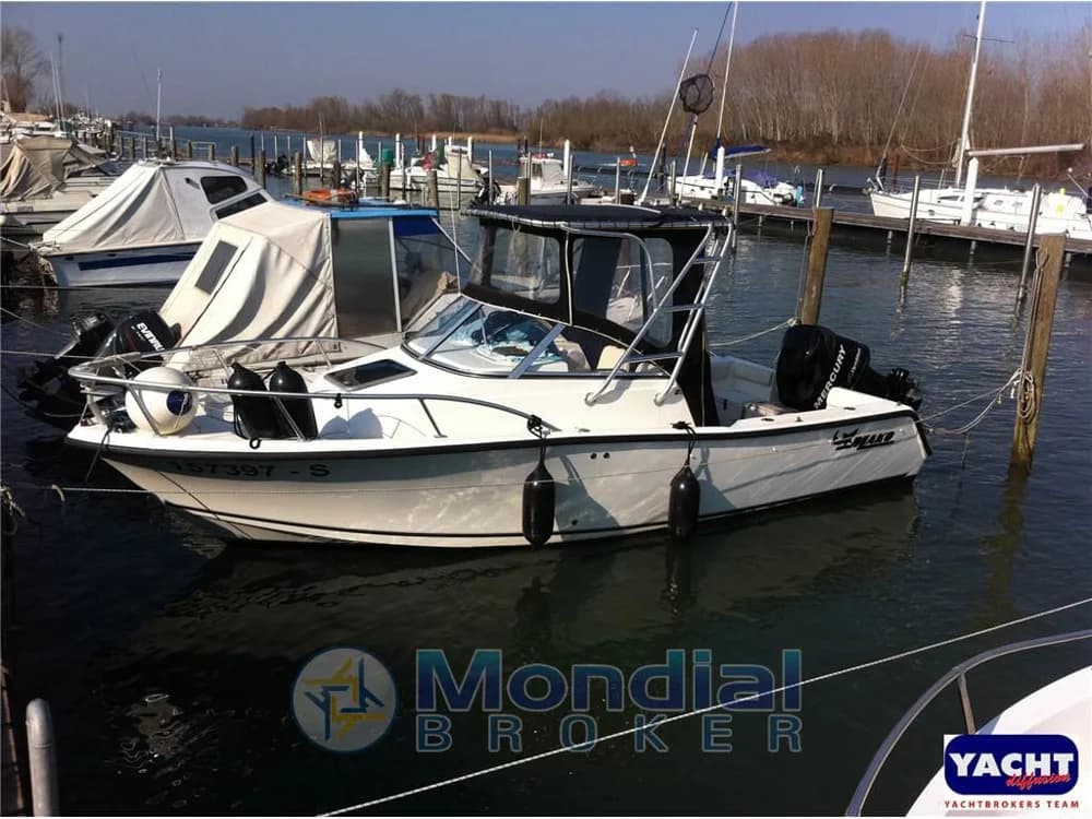 Mako Marine - MAKO 215 WA