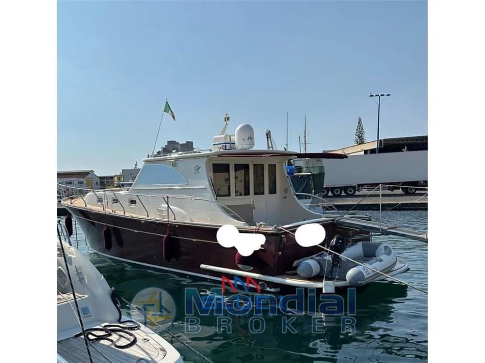 Cantiere estensi - Goldstar 440 C