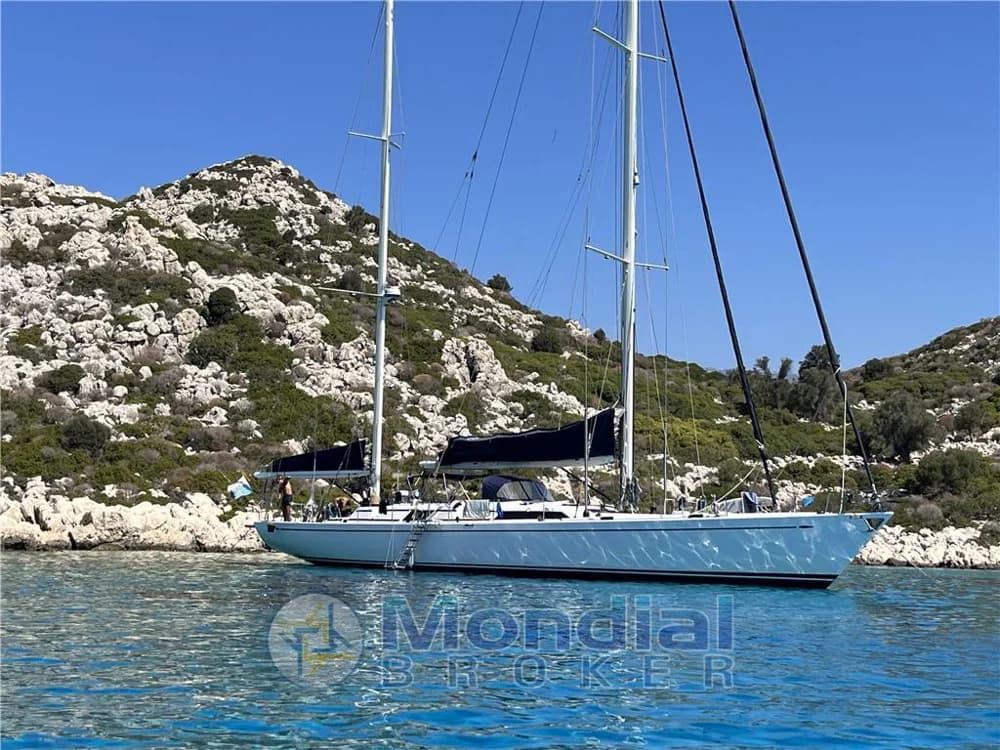 VIUDES - GERMAN FRERS 82- KETCH