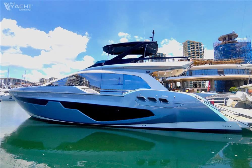 Sessa Marine F68 Flybridge