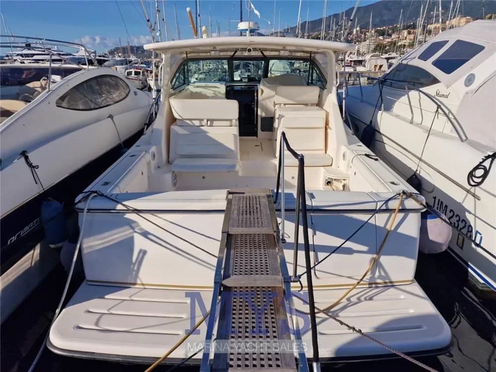 Tiara Yachts - 3800 Open