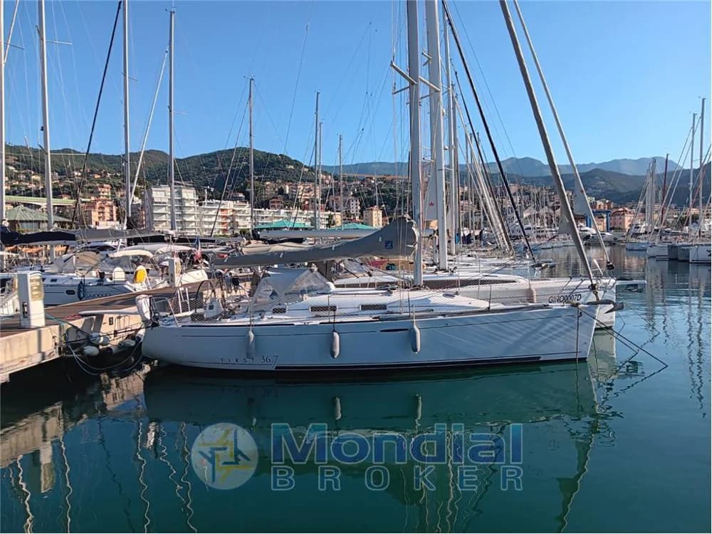 Beneteau - First 36.7
