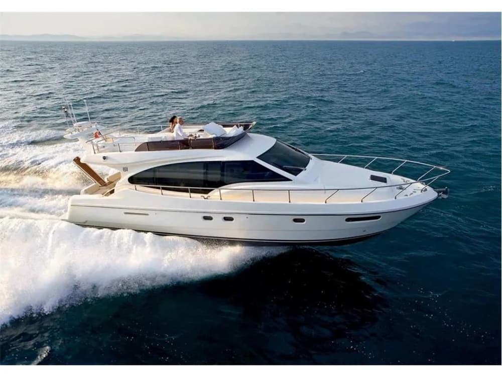 FERRETTI YACHTS - FERRETTI 470
