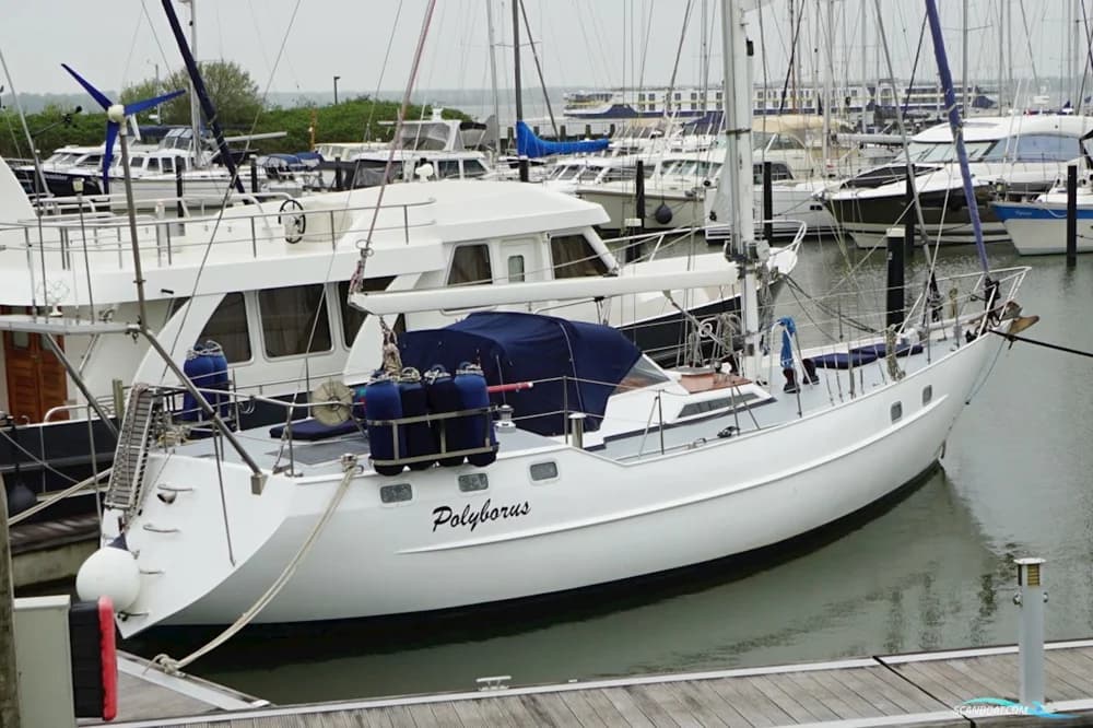 Van de Stadt 44 Center Cockpit