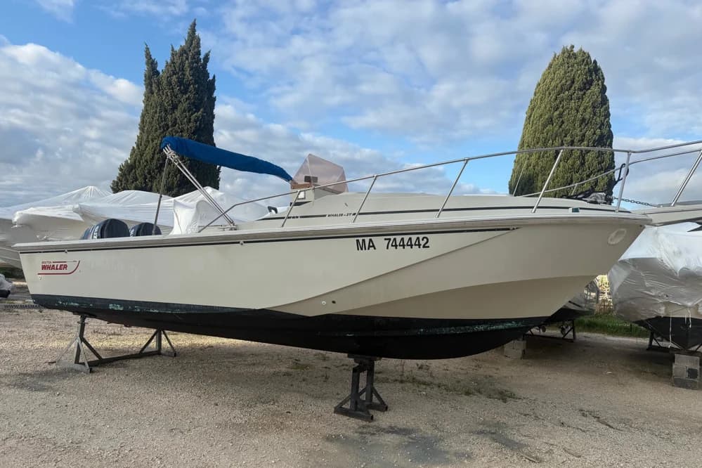 1988 Boston Whaler 27 Cuddy | 8m