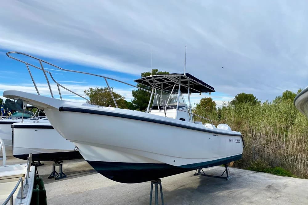 2000 Boston Whaler 26 Outrage | 8m