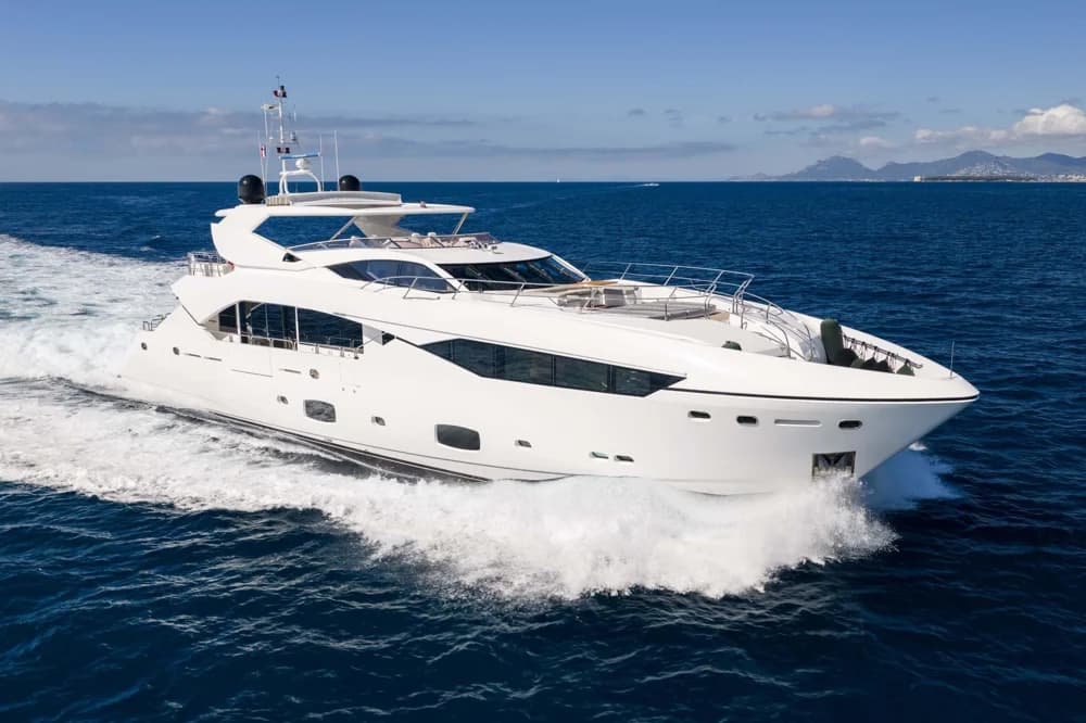 2014 Sunseeker 115 Sport Yacht | 35m