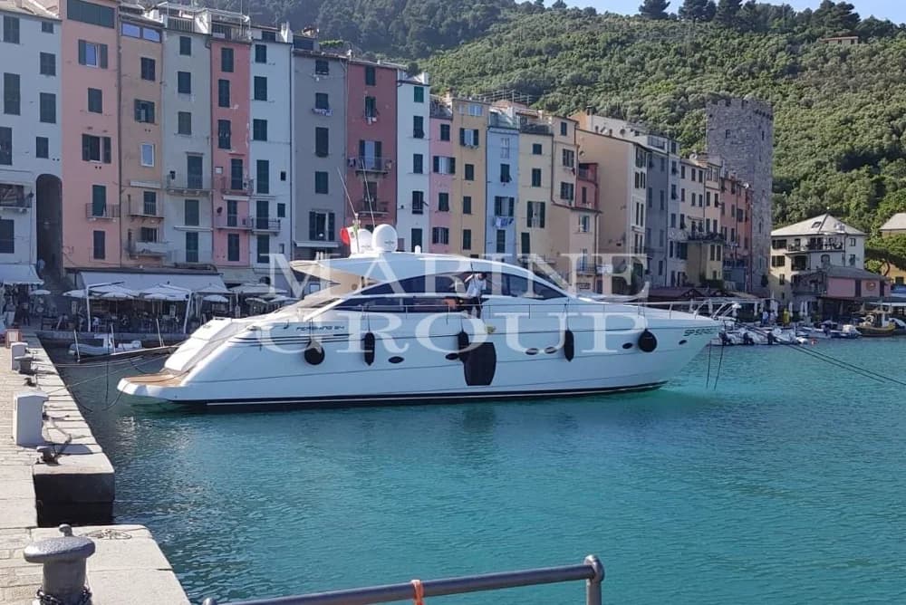 2009 Pershing 64 | 20m