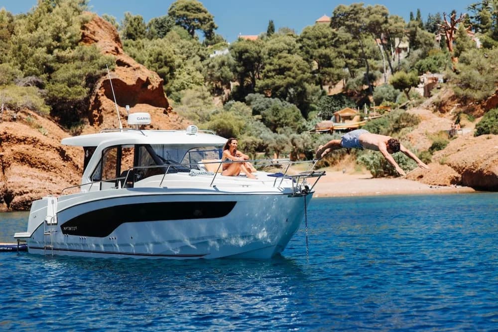 2026 Beneteau Antares 9 V2 | 8m