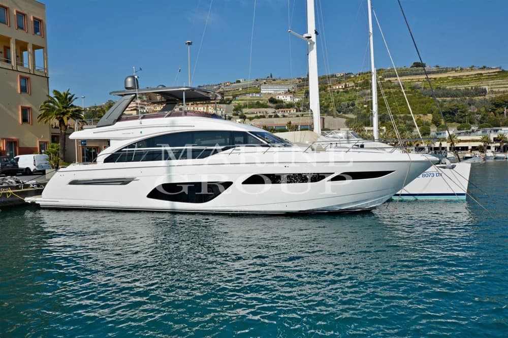 2019 Princess F70 | 21m