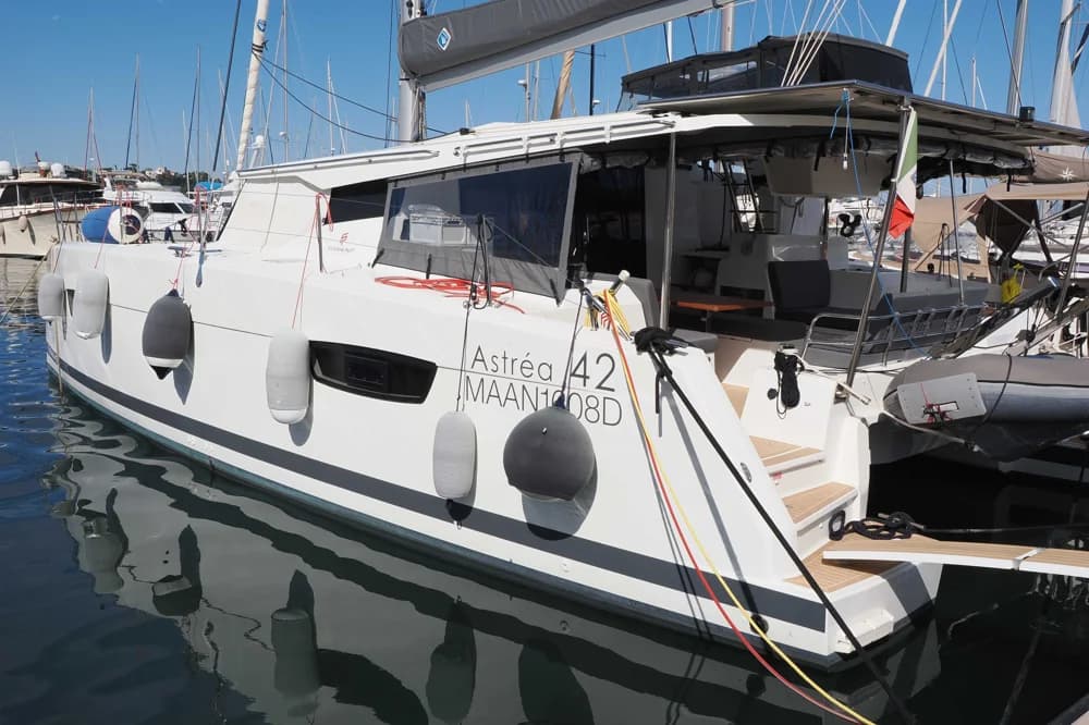 2022 Fountaine Pajot Astrea 42 | 13m