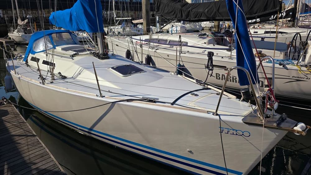 2003 FF Boats 1100 | 11m