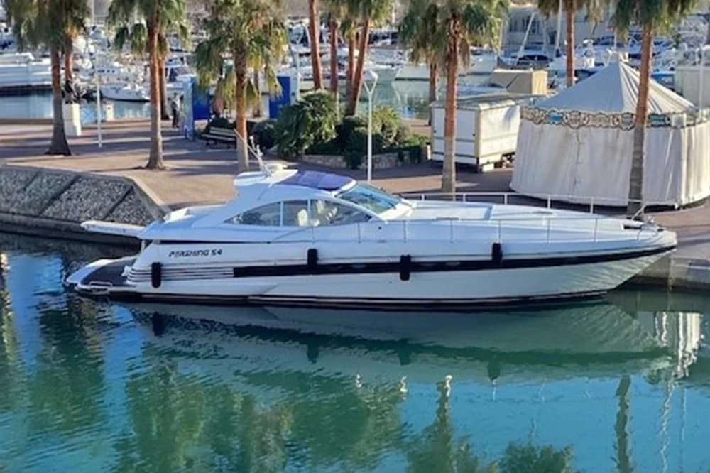 1999 Pershing 54 | 16m