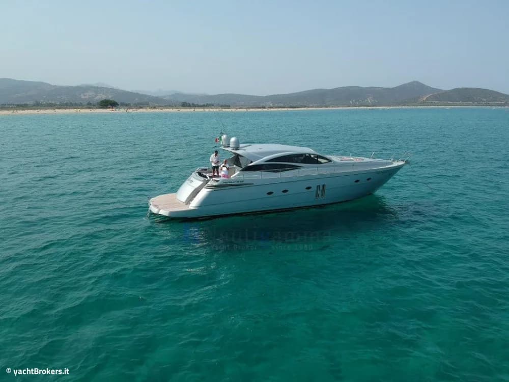 Pershing 62