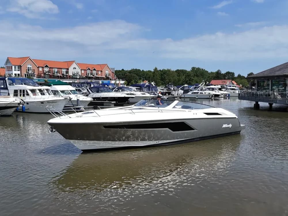 2014 Windy 39 Camira Boat for Sale in Lincoln