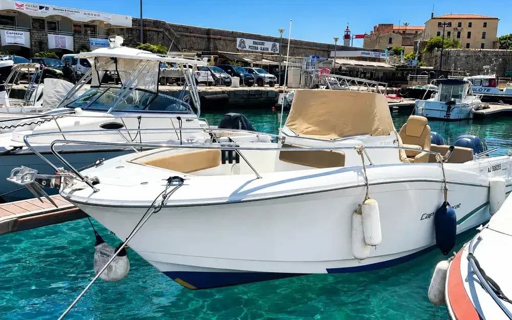 Jeanneau Cap Camarat 7.5 CC