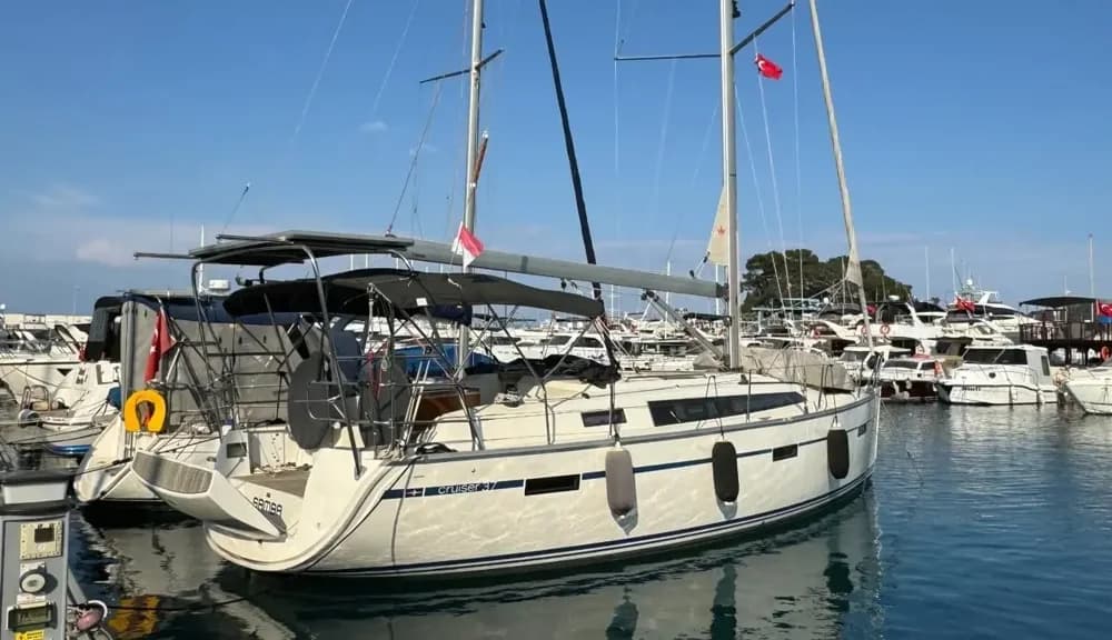 2018 Bavaria Cruiser 37 Boat for Sale in Kemer