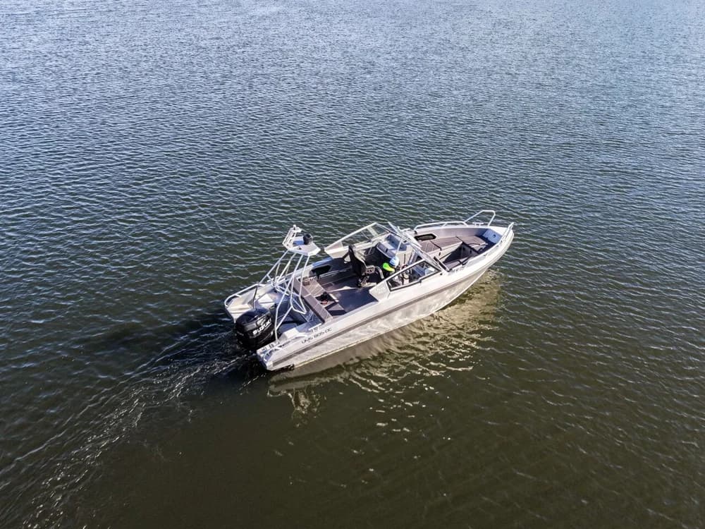 UMS Boats UMS 805 DC