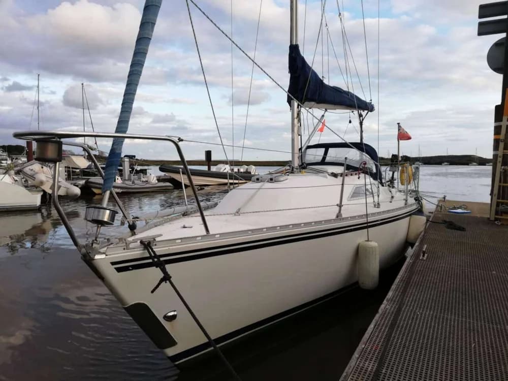 MG Yachts C27
