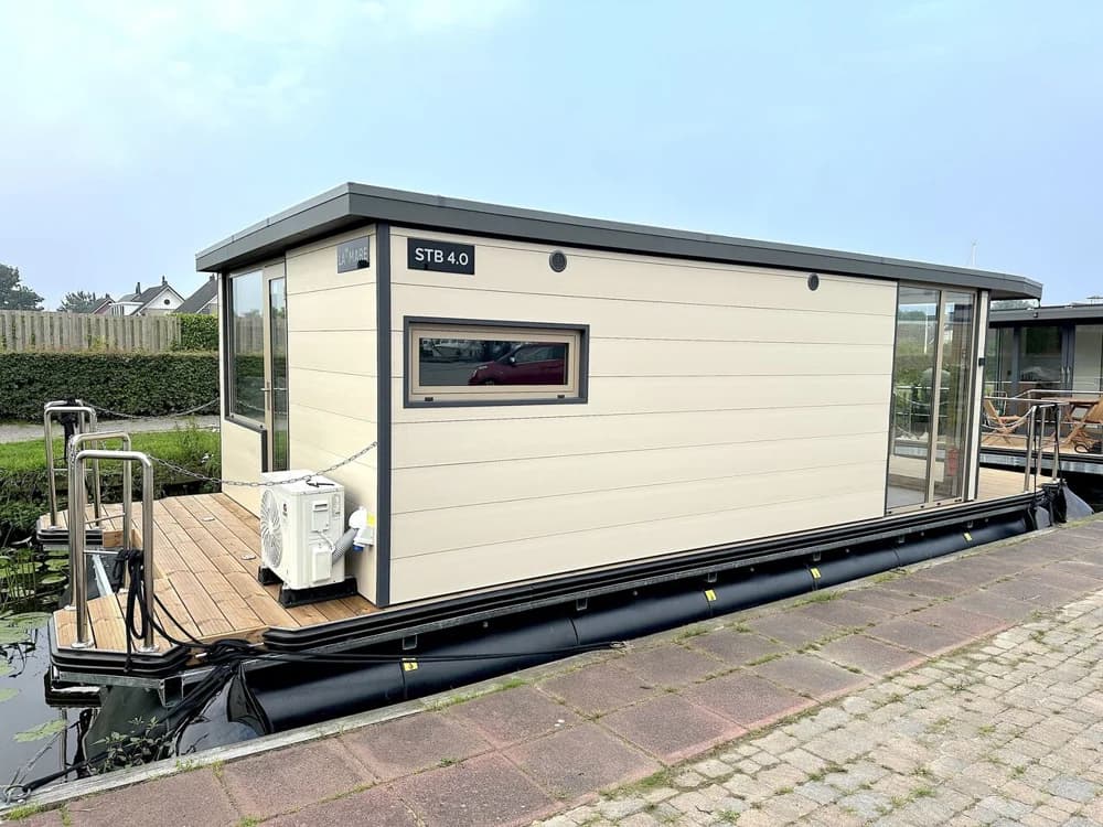 La Mare Houseboat Canalboat 4 (STB4.0) Direct Leverbaar