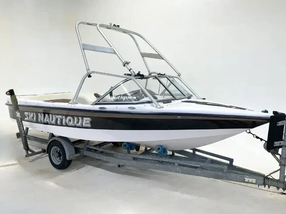 2002 Correct Craft Ski Nautique 196 Limited Boat for Sale in Ardlui