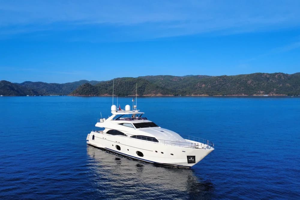 2007 Ferretti Yachts Custom Line 97 | 97.4 ft