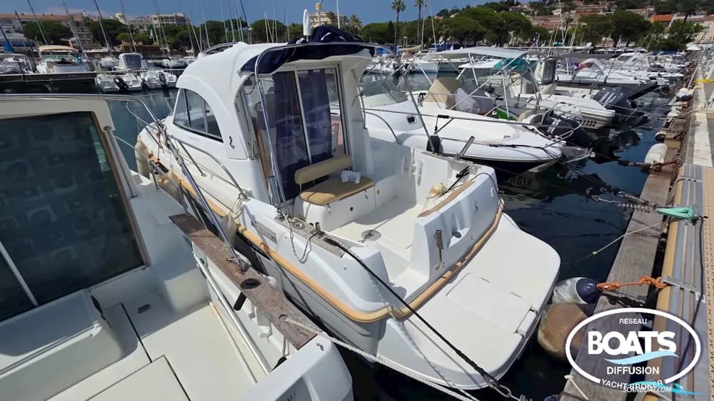 Beneteau Antares 6