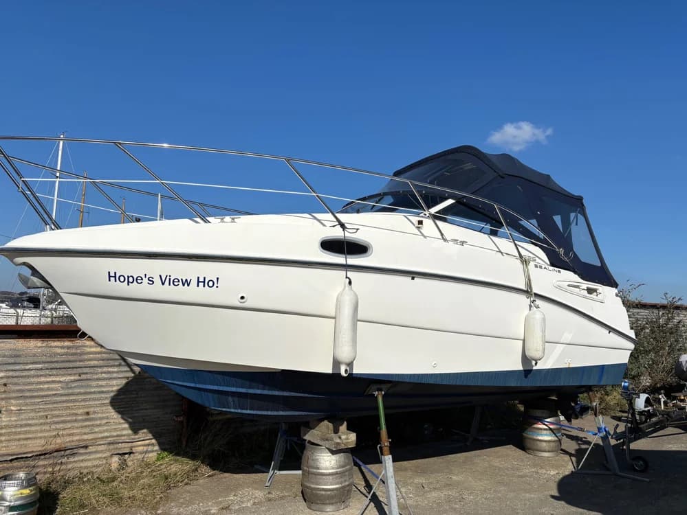 2006 Sealine S25 | 8m