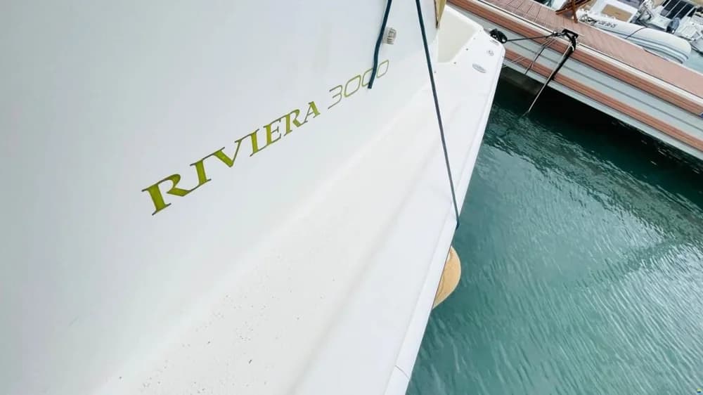 Riviera 3000 Offshore