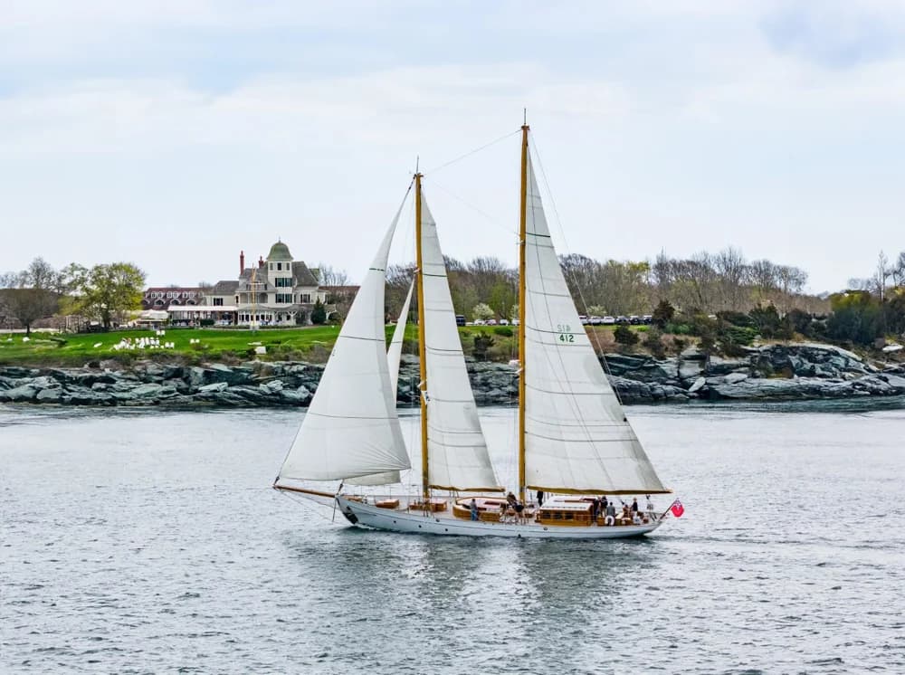 1929 Lyman-Morse Staysail Schooner | 31m
