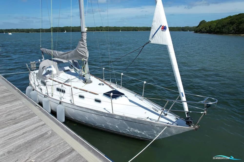 Contessa 32