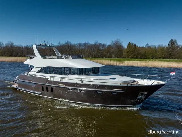 2021 Van den Hoven Executive 18.50 | 21m