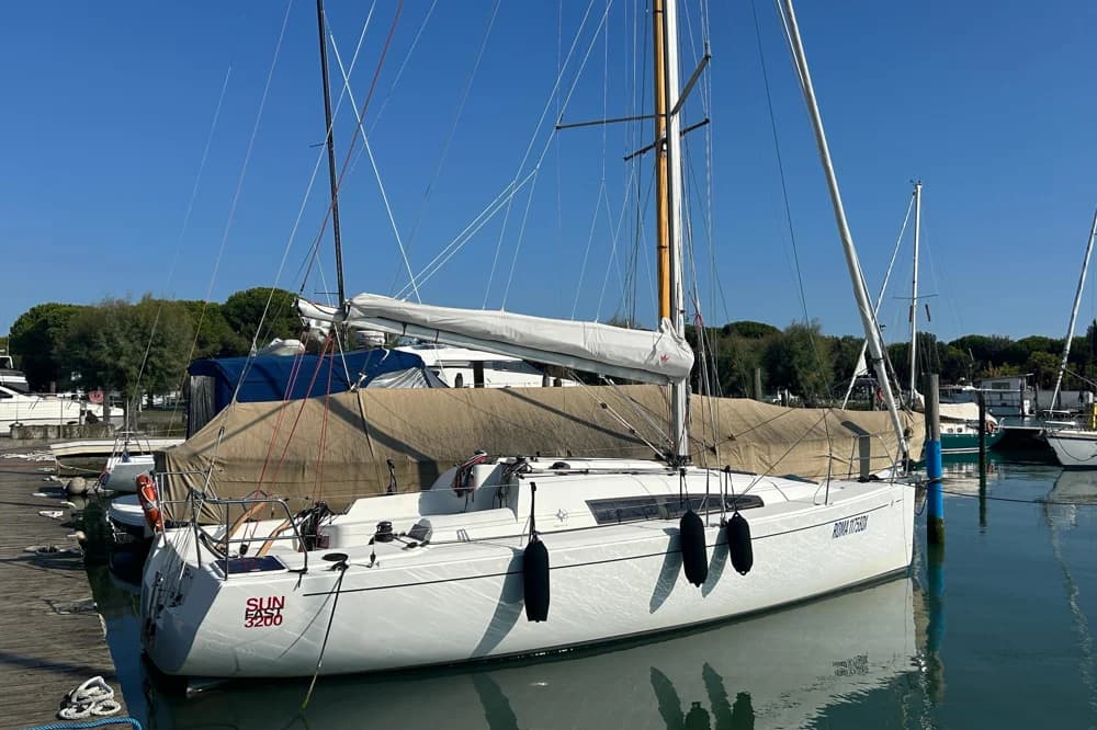 2011 Jeanneau Sun Fast 3200