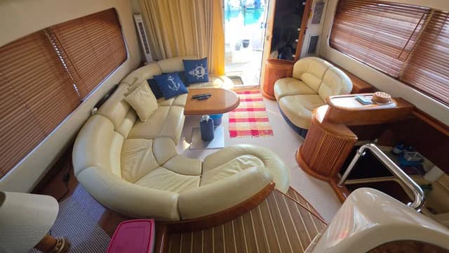 Azimut 46
