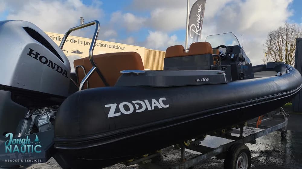 Zodiac Medline 750