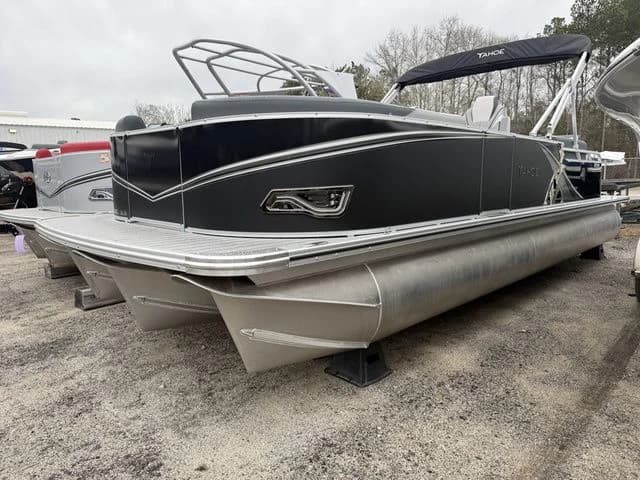 2026 Tahoe LTZ - Quad Lounger Shift 25E85