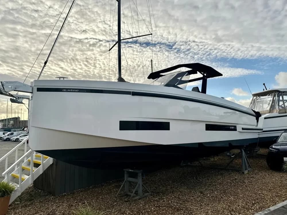 2024 De Antonio D32 Boat for Sale in Poole