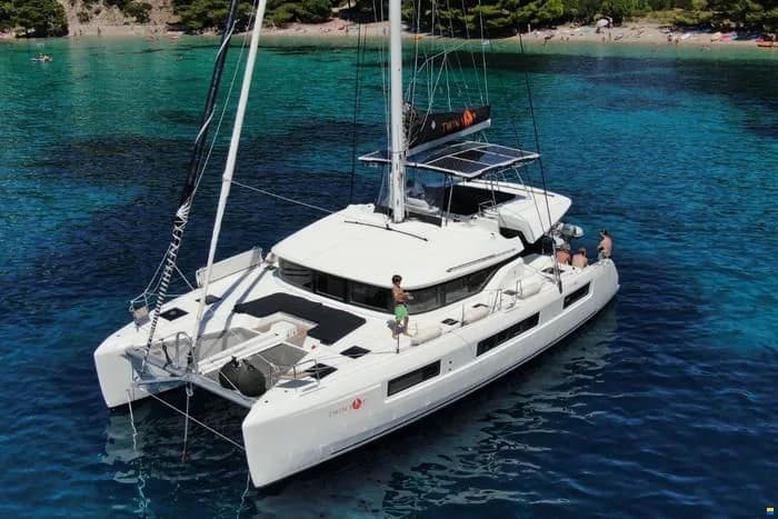 Lagoon 50