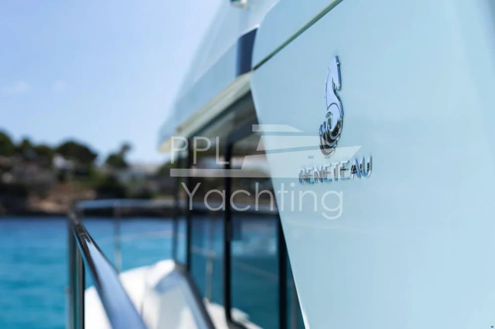Beneteau Swift Trawler 35