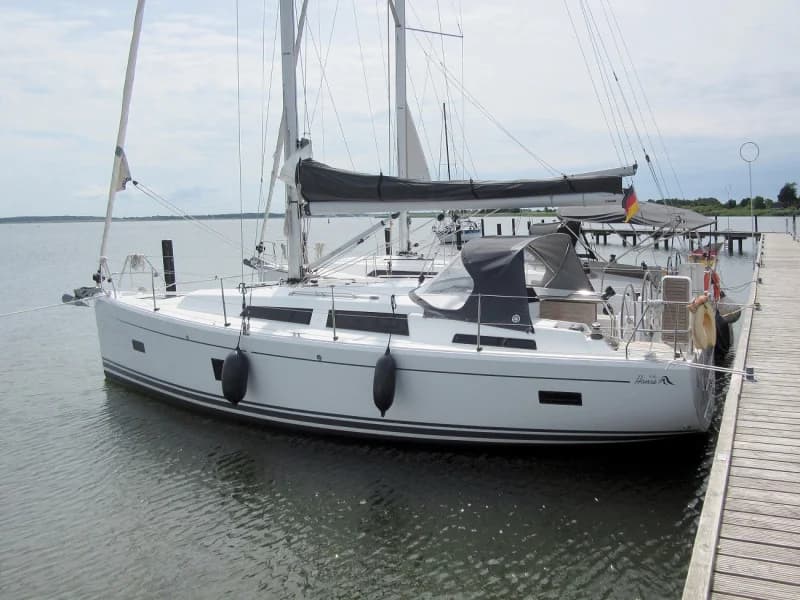 Hanse Yachts AG 388