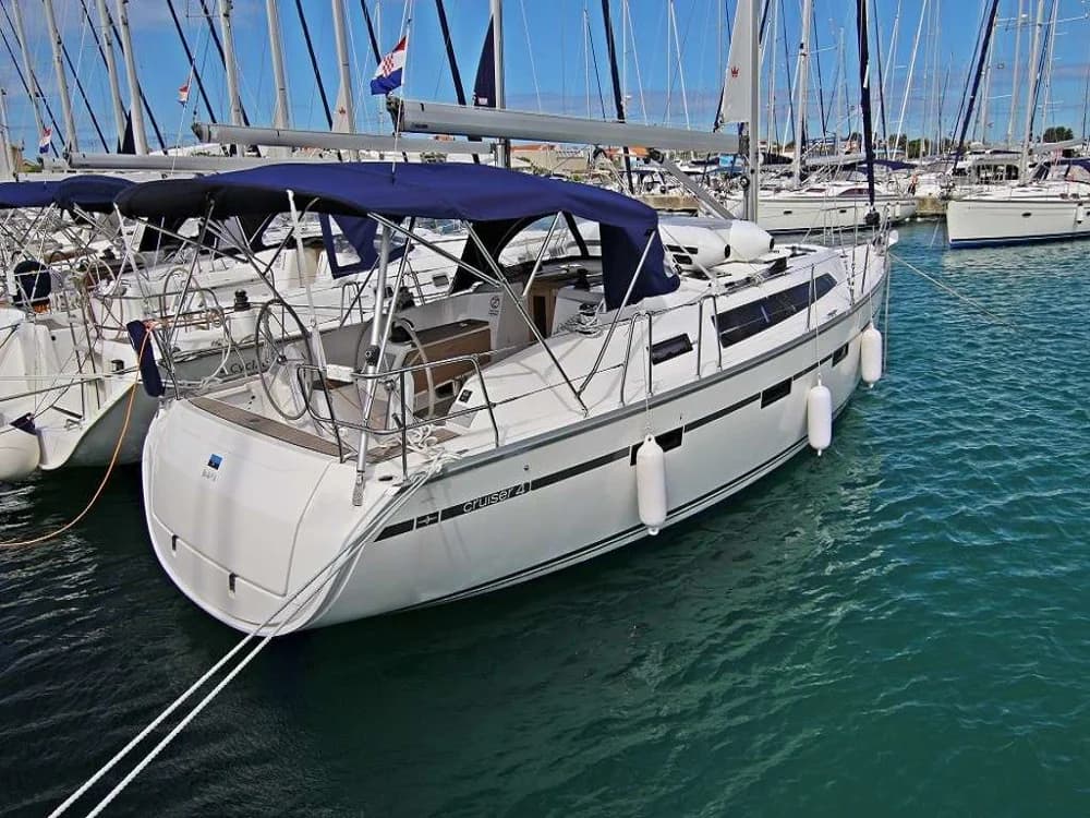 BAVARIA CRUISER 41