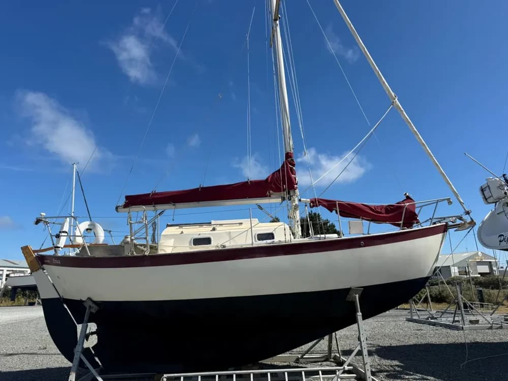 1988 Victoria Marine Frances 26 Boat for Sale in Pwllheli