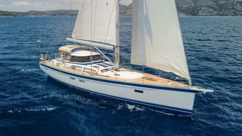 Hallberg-Rassy 50