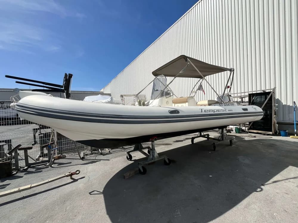 CAPELLI TEMPEST 650