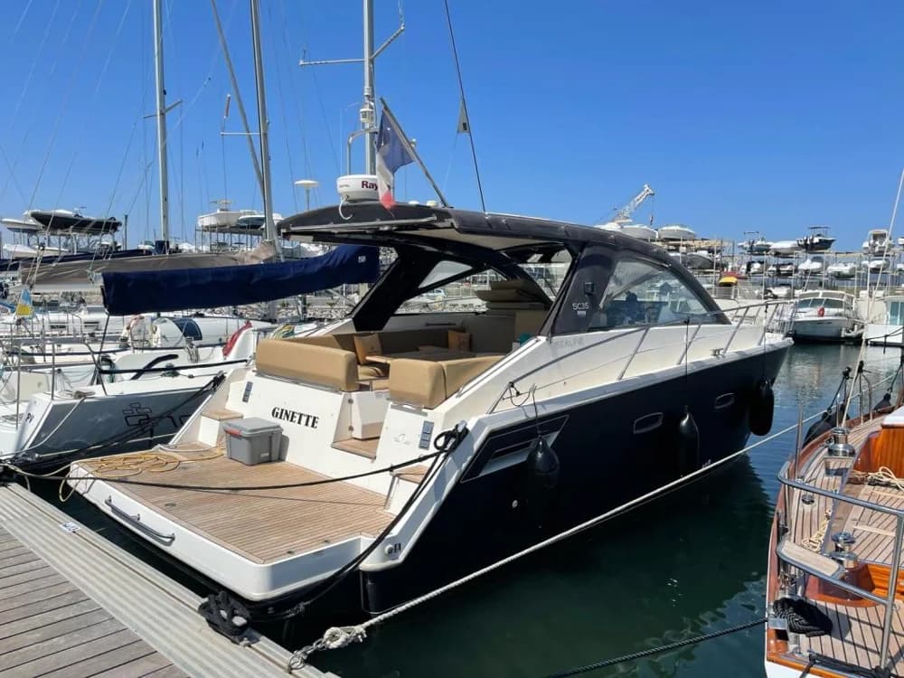 2010 Sealine SC35